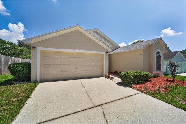418 HENDERSON AVENUE, Seffner, FL 33584