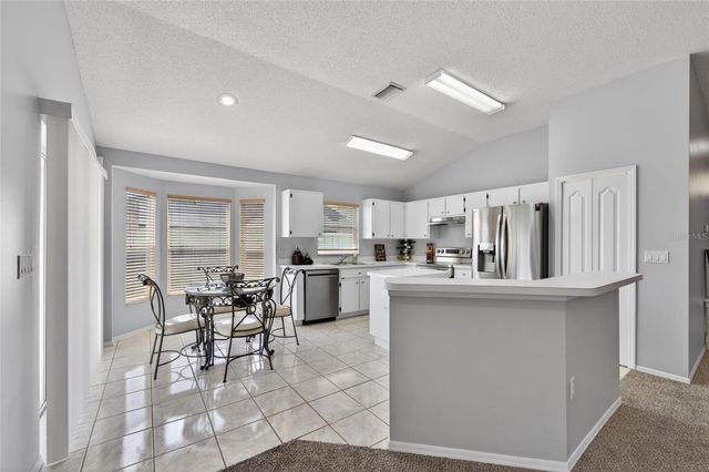 418 HENDERSON AVENUE, Seffner, FL 33584