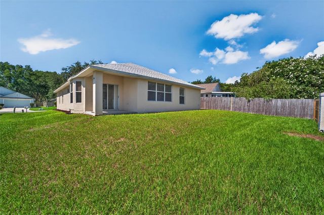 418 HENDERSON AVENUE, Seffner, FL 33584