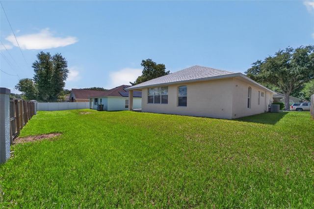 418 HENDERSON AVENUE, Seffner, FL 33584