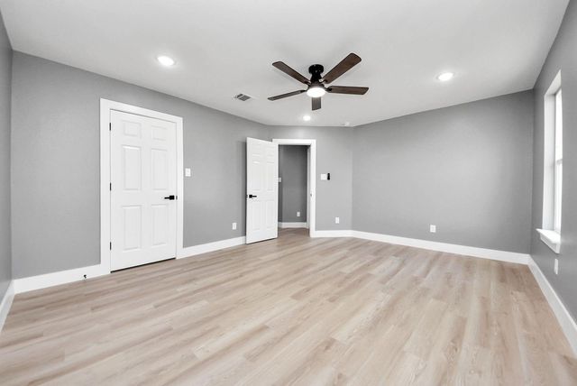 17121 Spindle Oaks Drive, Conroe, TX 77385