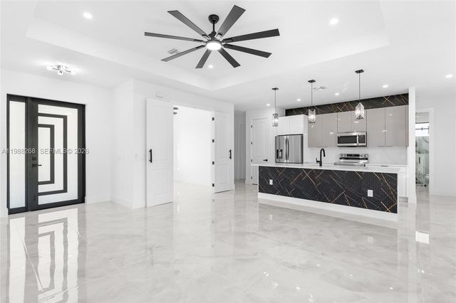 641 Camilla, Lehigh Acres, FL 33974