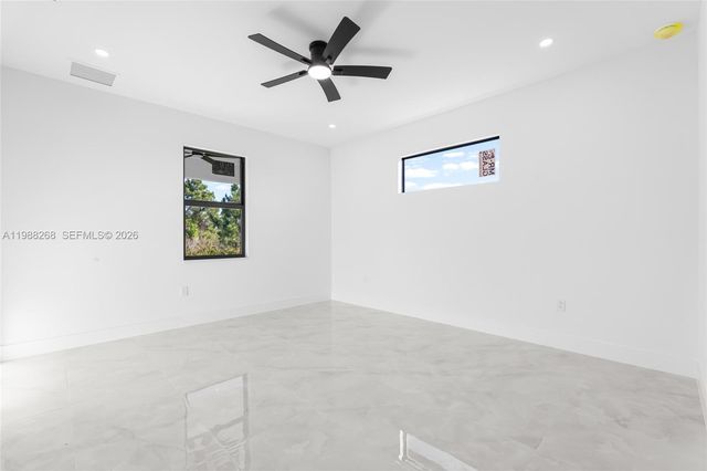 641 Camilla, Lehigh Acres, FL 33974