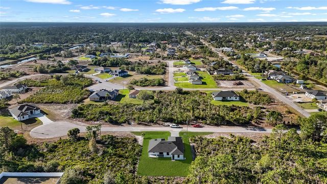 641 Camilla, Lehigh Acres, FL 33974