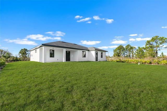 641 Camilla, Lehigh Acres, FL 33974