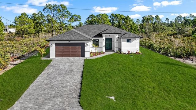 641 Camilla, Lehigh Acres, FL 33974