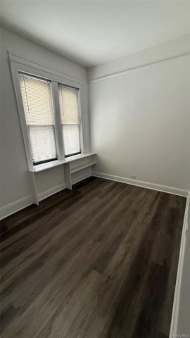 1240 Manor Avenue, Bronx, NY 10472