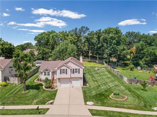 3212 Bryn Mawr Drive, Independence, MO 64057