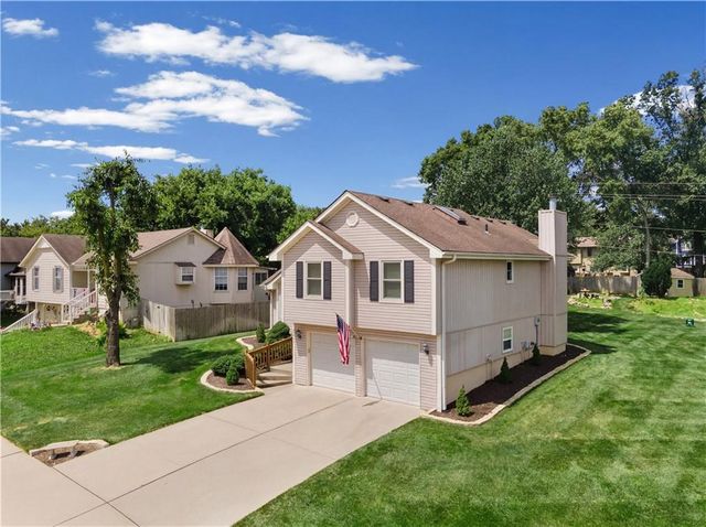 3212 Bryn Mawr Drive, Independence, MO 64057
