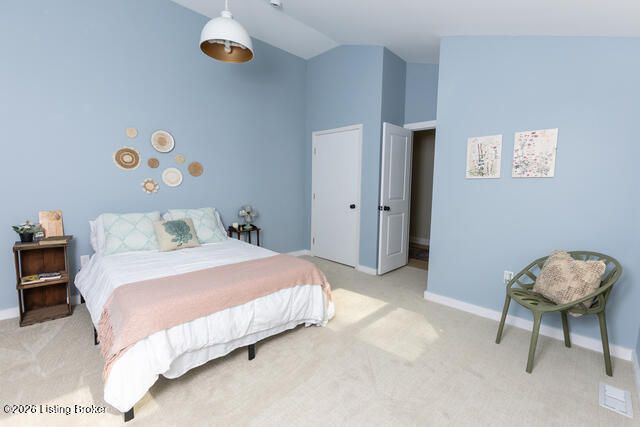 1004 Ash St, Louisville, KY 40217