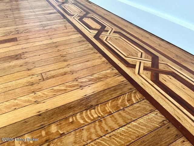 1004 Ash St, Louisville, KY 40217