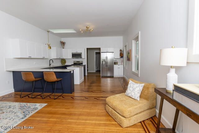 1004 Ash St, Louisville, KY 40217