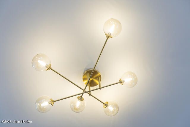 1004 Ash St, Louisville, KY 40217