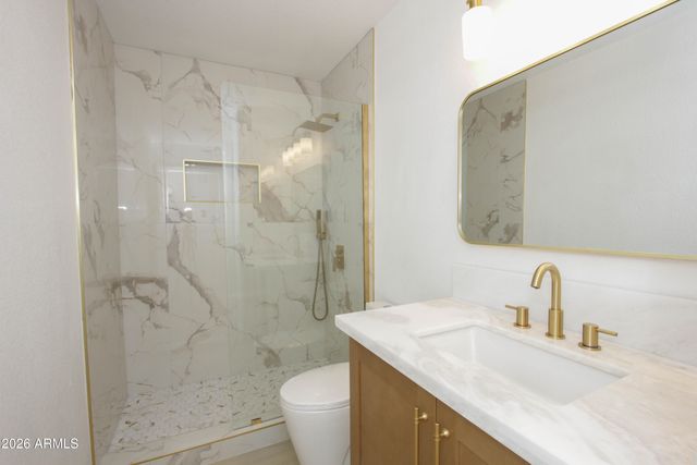 2022 E VILLA MARIA Drive, Phoenix, AZ 85022