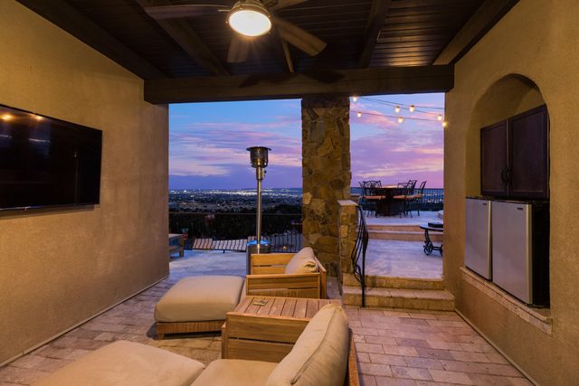 67 Juniper Hill Loop NE, Albuquerque, NM 87122