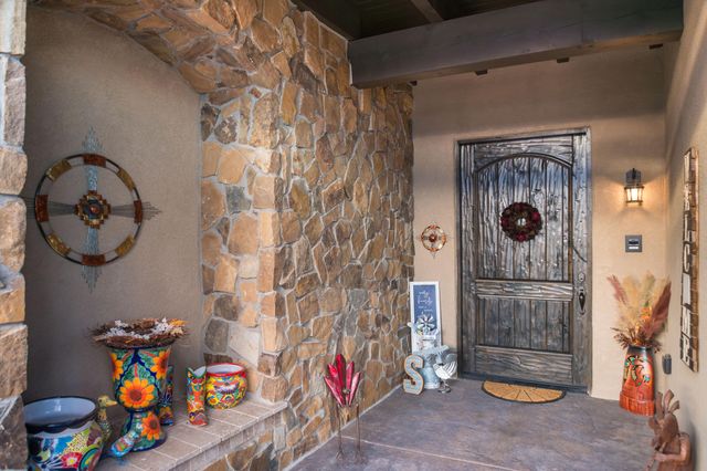 67 Juniper Hill Loop NE, Albuquerque, NM 87122
