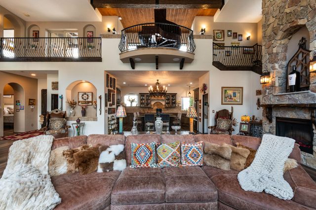 67 Juniper Hill Loop NE, Albuquerque, NM 87122