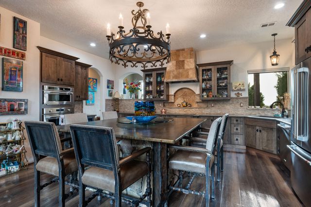 67 Juniper Hill Loop NE, Albuquerque, NM 87122