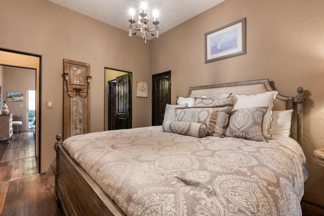 67 Juniper Hill Loop NE, Albuquerque, NM 87122