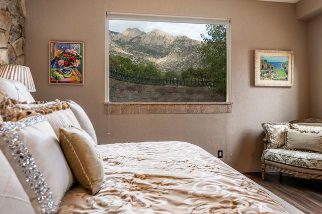 67 Juniper Hill Loop NE, Albuquerque, NM 87122