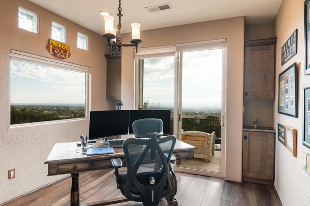 67 Juniper Hill Loop NE, Albuquerque, NM 87122