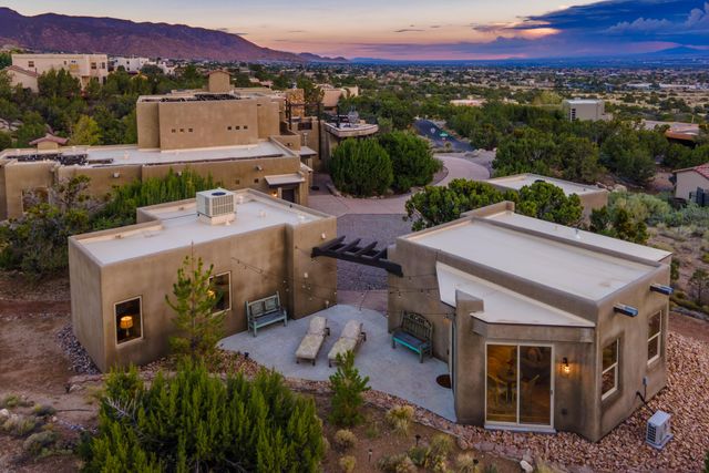 67 Juniper Hill Loop NE, Albuquerque, NM 87122