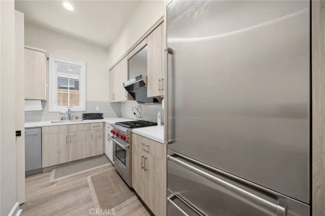 113 Gentle Breeze, Irvine, CA 92602