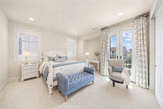 113 Gentle Breeze, Irvine, CA 92602
