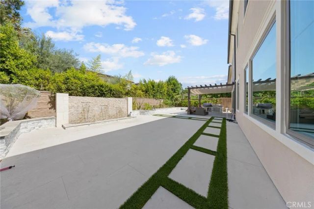 113 Gentle Breeze, Irvine, CA 92602
