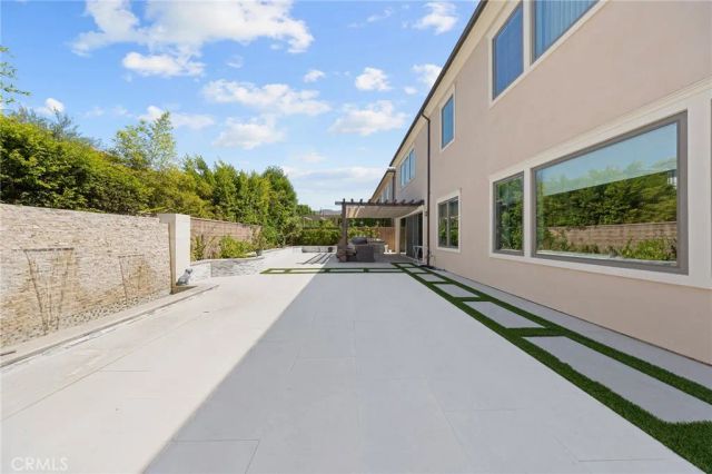 113 Gentle Breeze, Irvine, CA 92602