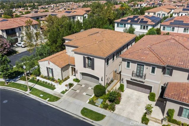 113 Gentle Breeze, Irvine, CA 92602