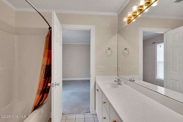 3032 Edward Court B, Winterville, NC 28590