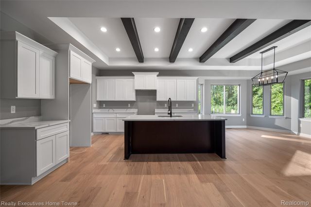 35603 Addison Drive, New Baltimore, MI 48047