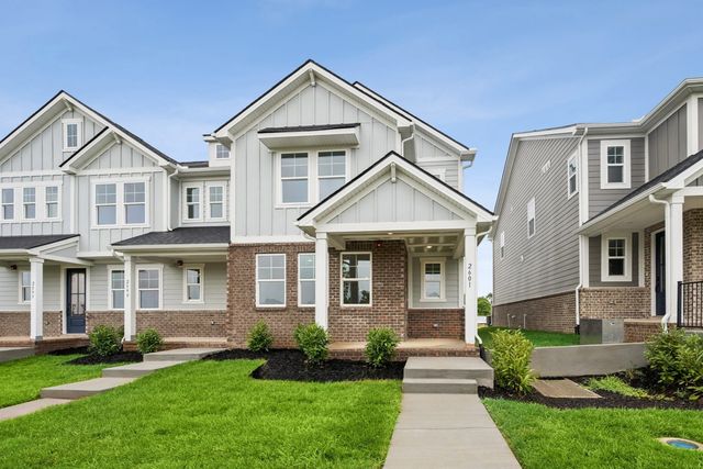 2601 Peaceful Valley Dr, Columbia, TN 38401