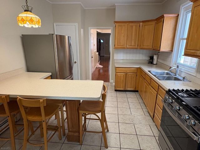 400 Summer Ave, Newark City, NJ 07104