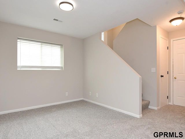 13522 S 31 Street, Bellevue, NE 68123
