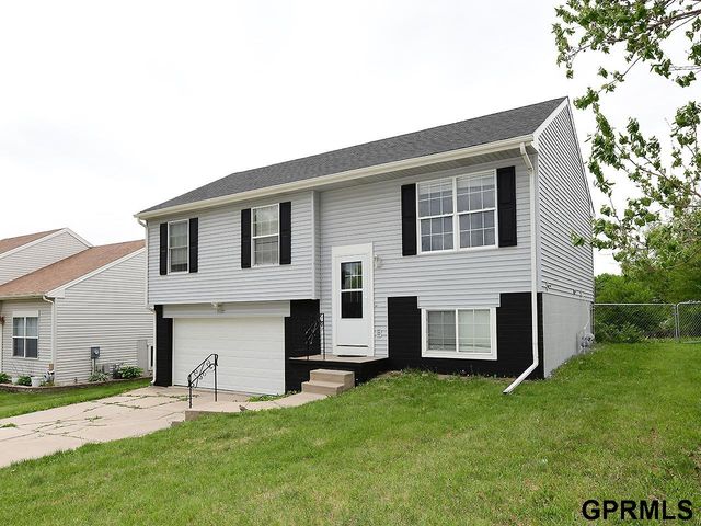 13522 S 31 Street, Bellevue, NE 68123