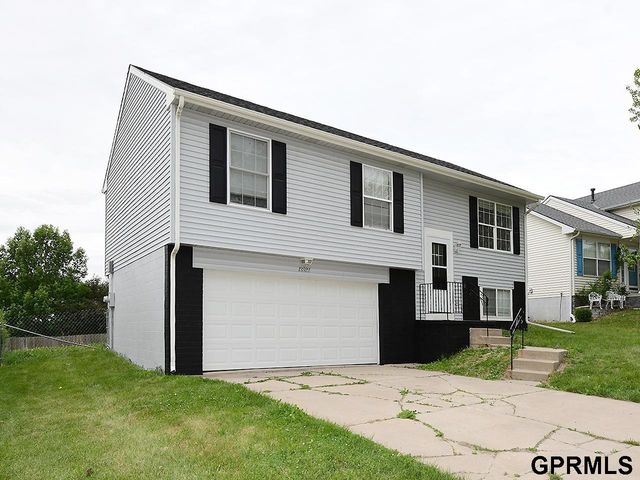 13522 S 31 Street, Bellevue, NE 68123
