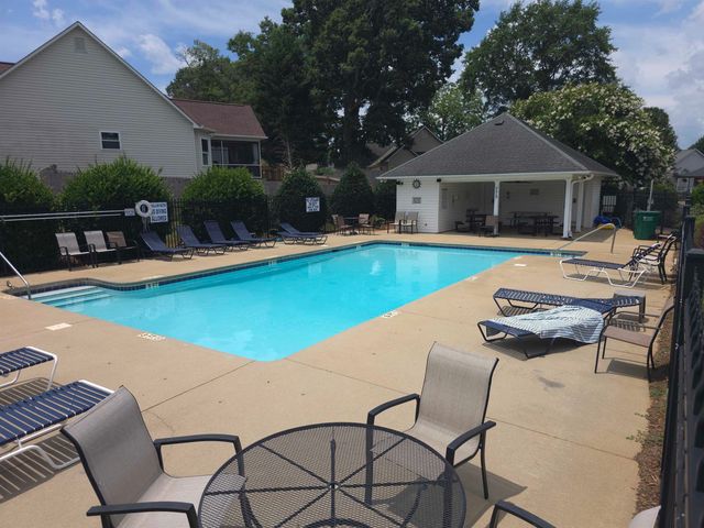 639 Cotton Branch Drive, Boiling Springs, SC 29316