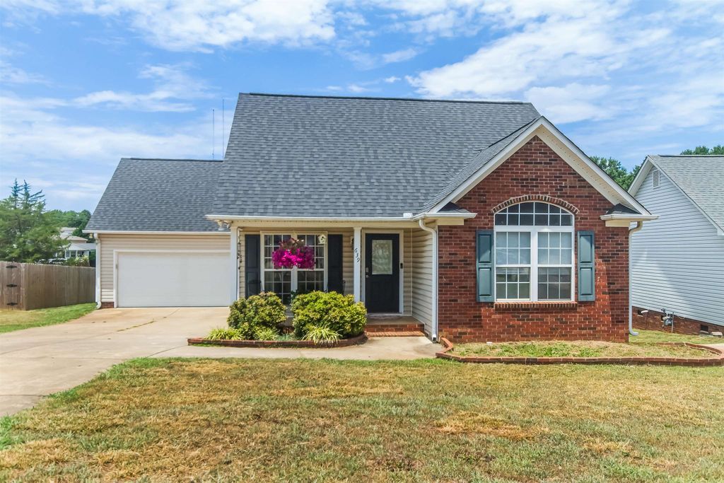 639 Cotton Branch Drive, Boiling Springs, SC 29316