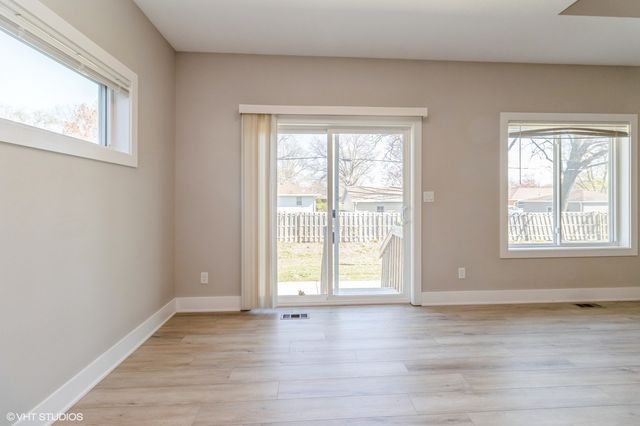 4461 Lower Beaver Road, Des Moines, IA 50310