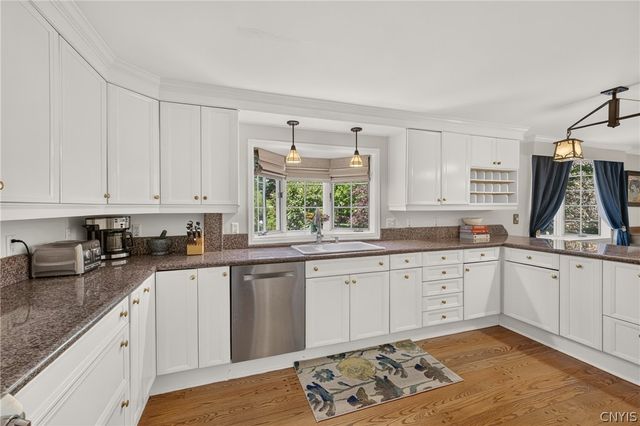 100 Shirley Road, Syracuse, NY 13224