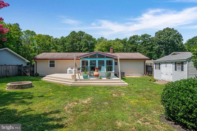 7039 DOVER AVE, North Beach, MD 20714