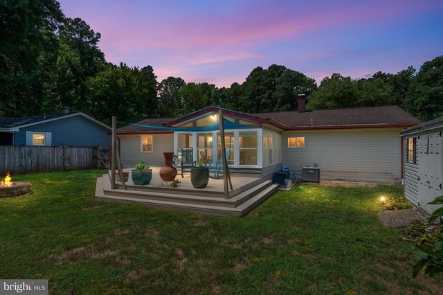 7039 DOVER AVE, North Beach, MD 20714