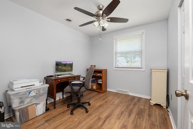 7039 DOVER AVE, North Beach, MD 20714