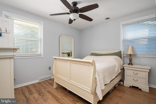 7039 DOVER AVE, North Beach, MD 20714
