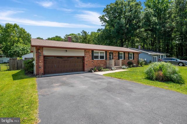 7039 DOVER AVE, North Beach, MD 20714