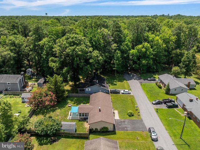 7039 DOVER AVE, North Beach, MD 20714