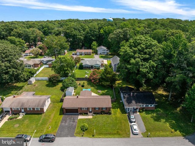 7039 DOVER AVE, North Beach, MD 20714