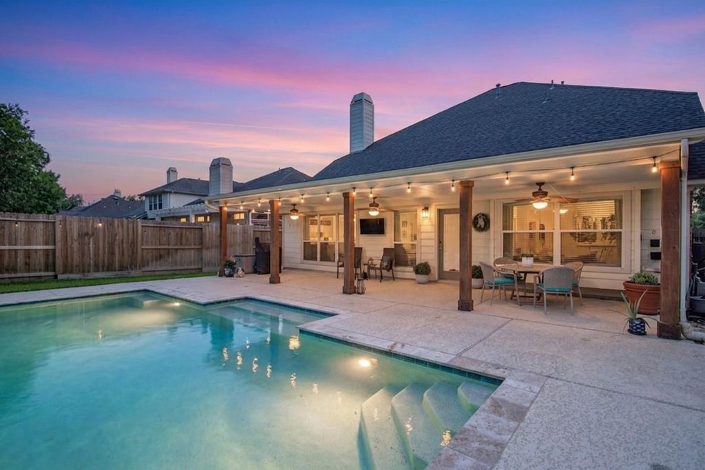 17718 Wind Mist Lane, Cypress, TX 77433